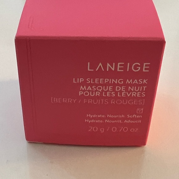 Laniege 20g berry lip sleeping mask - Picture 2 of 3